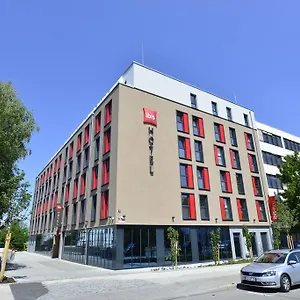 Hotel Ibis Ost **